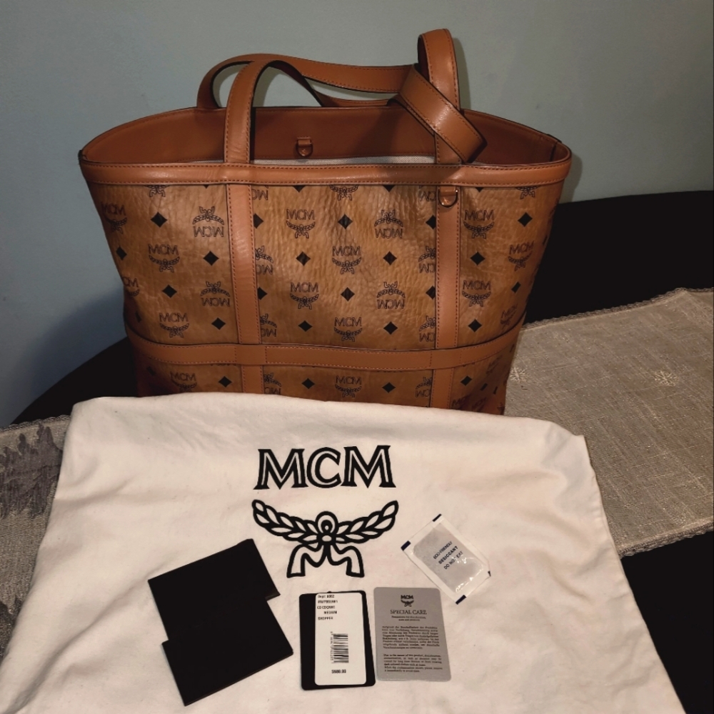 MCM TOTE BAG